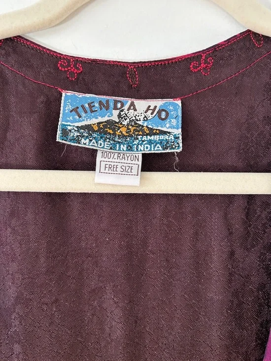 Tienda Ho Kimono Magenta/Burgundy India Print Boho Festival Open Front Duster - Picture 2 of 16